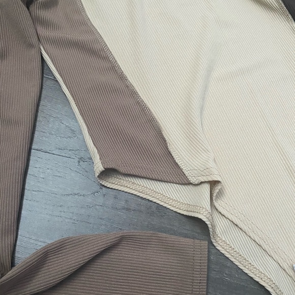 NWT! PLT colour block mock neck bodysuit - Picture 2 of 4